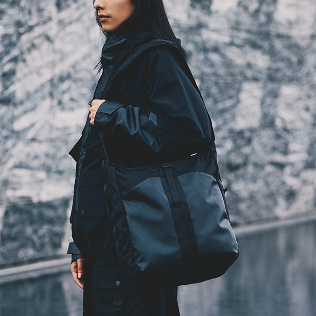 BLK White Mountaineering × BRIEFING HOBO SHOULDER TALL BK2573803