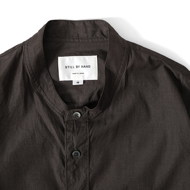 Still by Hand スティルバイハンド バンドカラーシャツ SH04201 長袖シャツ ノーカラー (メンズ)