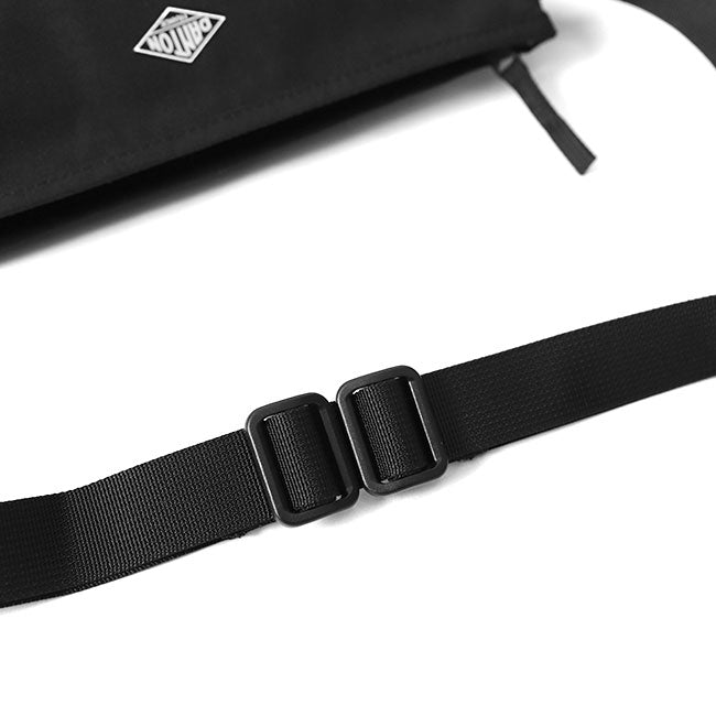 DANTON ダントン コーデュラナイロン 舟型 ショルダーバッグ DT-H0054 CDR 黒
