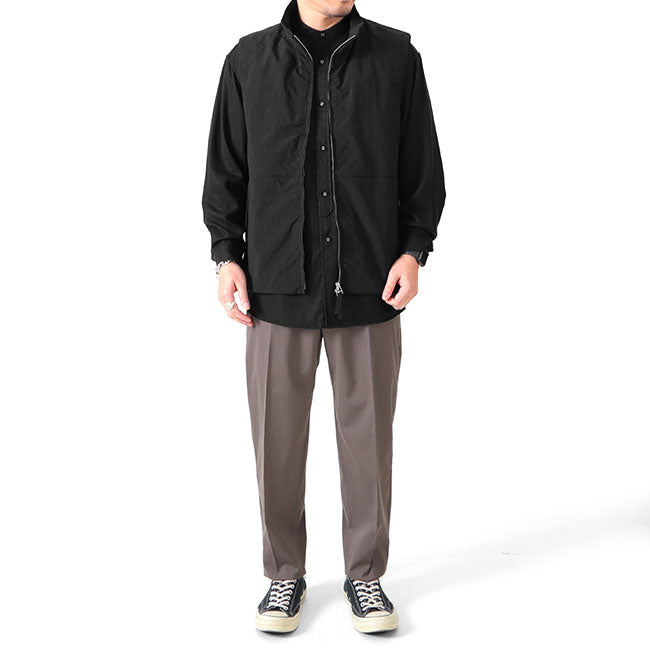 STILL BY HAND スティルバイハンド 塩縮ナイロン スタンドカラー ベスト VE01231 メンズ