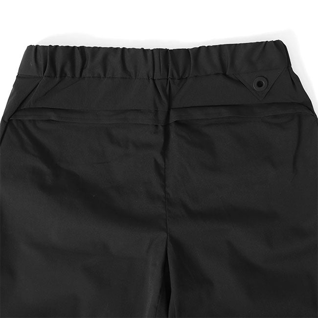 White Mountaineering BLK SOLOTEX 3 TUCKED EASY TAPERED PANTS BK2371406
