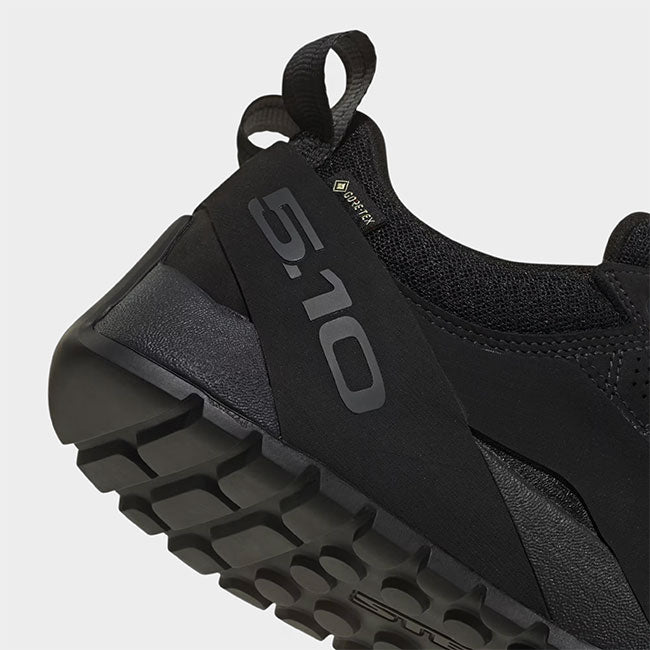 adidas originals アディダス オリジナルス GUIDE TENNIE PRO GTX ゴアテックス シューズ JP8633 黒 ブラック スニーカー メンズ