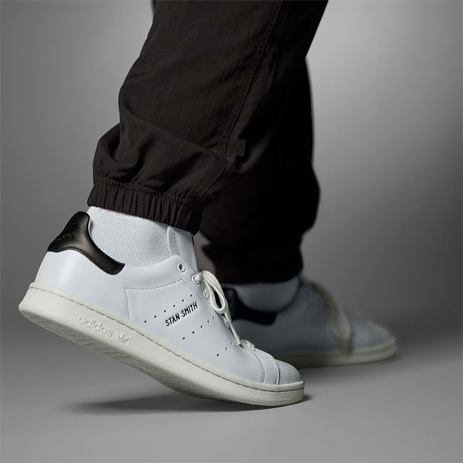 adidas アディダスオリジナルス スタンスミス ラグジュアリー  レザー スニーカー HQ6785 本革 白黒 シューズ メンズ レディース