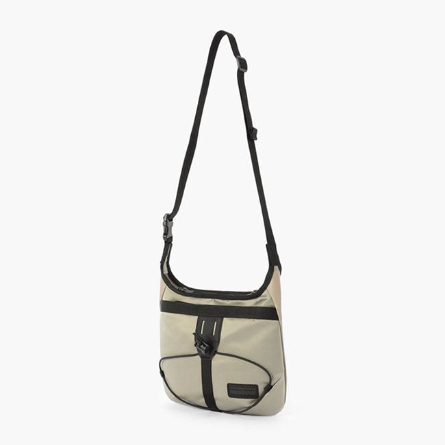 White Mountaineering × BRIEFING EVERYDAY SACOCHE BK2671803 WM2671817