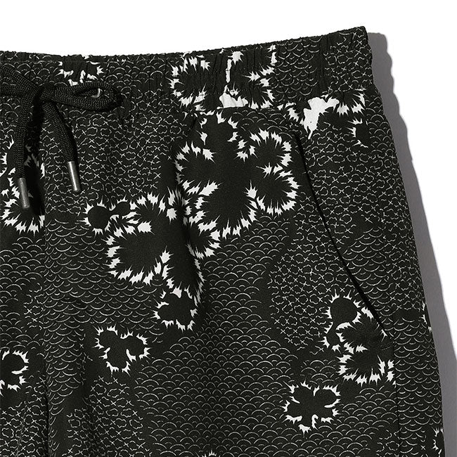 DENHAM デンハム  和柄 スウィムショーツ BEACH SHORT BPWP 松 花柄 総柄 海パン 水着 (メンズ)