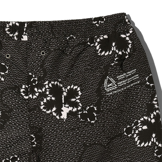 DENHAM デンハム  和柄 スウィムショーツ BEACH SHORT BPWP 松 花柄 総柄 海パン 水着 (メンズ)