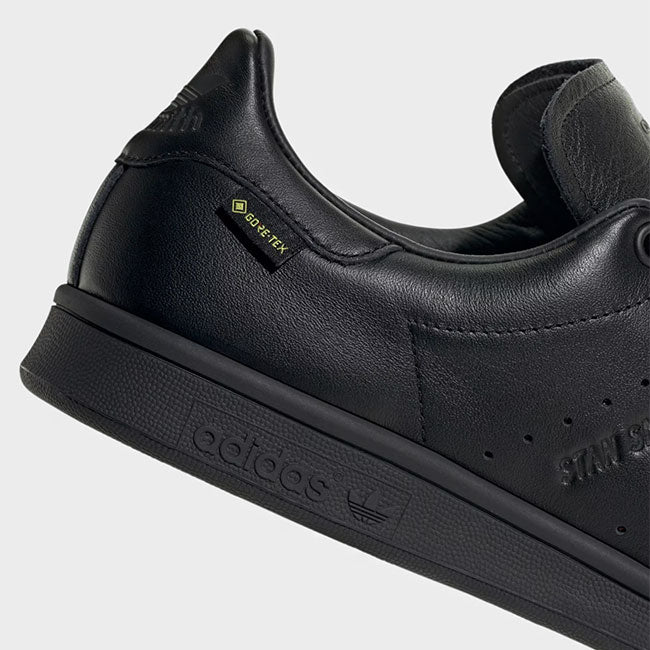 adidas originals アディダスオリジナルス STAN SMITH GTX スタンスミス ゴアテックス JR3329 黒 ブラック メンズ レディース