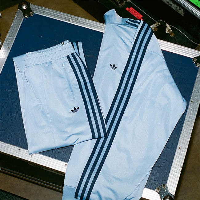 adidas アディダスオリジナルス ベッケンバウアー トラックパンツ IK9154 水色 アンビエントスカイ ジャージ メンズ レディース