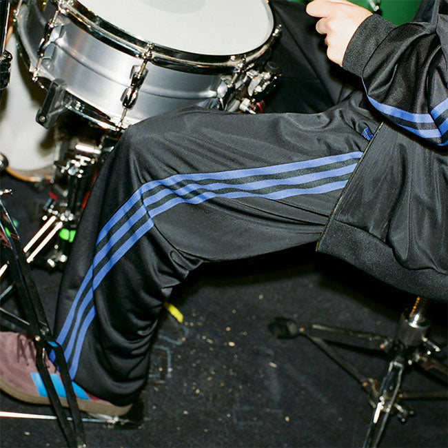adidas アディダスオリジナルス ベッケンバウアー トラックパンツ IZ4927 黒 ブラック ジャージ メンズ レディース