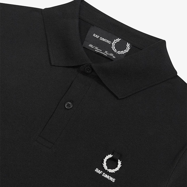 Fred Perry by RAF SIMONS フレッドペリー ラフシモンズ ローレルロゴ 鹿の子 ポロシャツ SM7044 ピケ (メンズ)