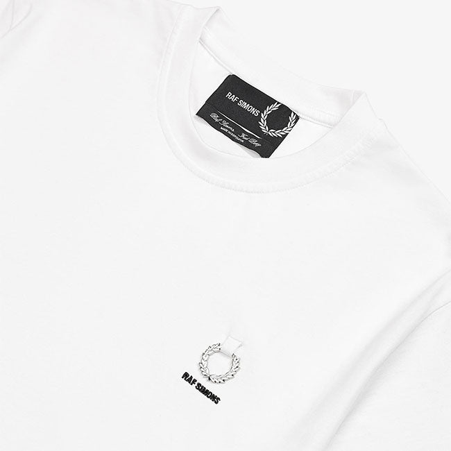 Fred Perry by RAF SIMONS フレッドペリー ラフシモンズ ロゴTシャツ SM7059 (メンズ レディース)
