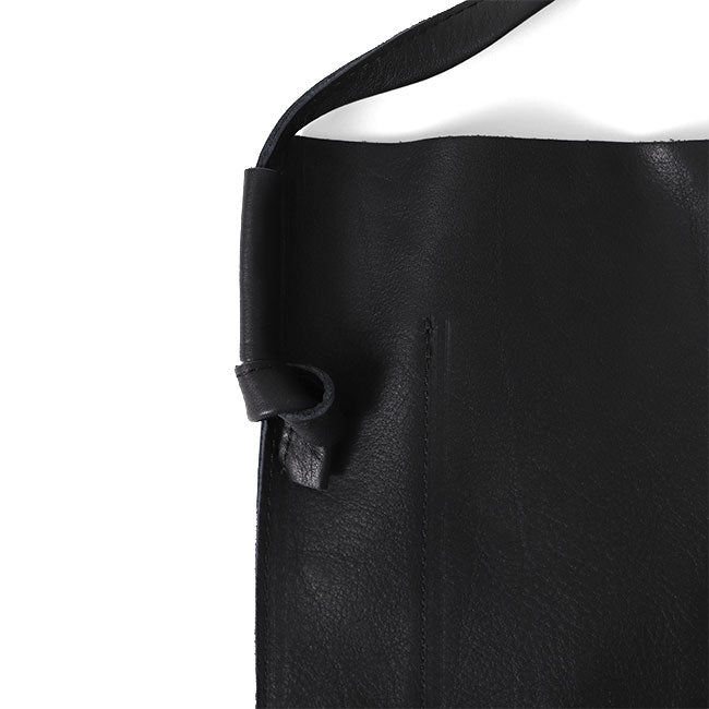 STILL BY HAND スティルバイハンド レザーサコッシュ GD04203 ショルダーバッグ