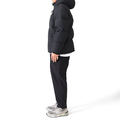 Lacoste ラコステ バックステッチロゴ モノクロ ショート ダウンジャケット BH4484L 黒 フード付き メンズ