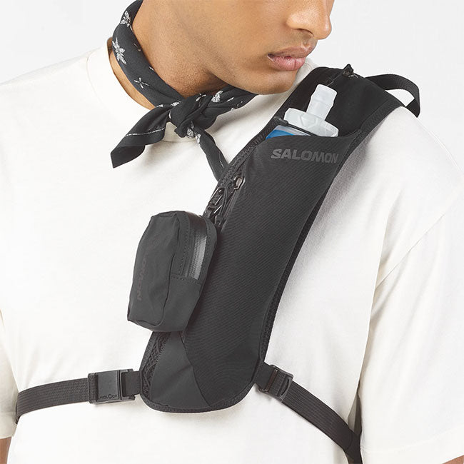 SALOMON サロモン ADV CROSS BODY 8L クロスボディバッグ LC2872400 黒 ブラック ショルダーバッグ ランニング