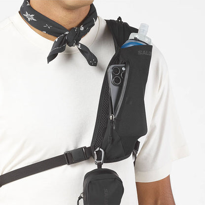 SALOMON サロモン ADV CROSS BODY 8L クロスボディバッグ LC2872400 黒 ブラック ショルダーバッグ ランニング